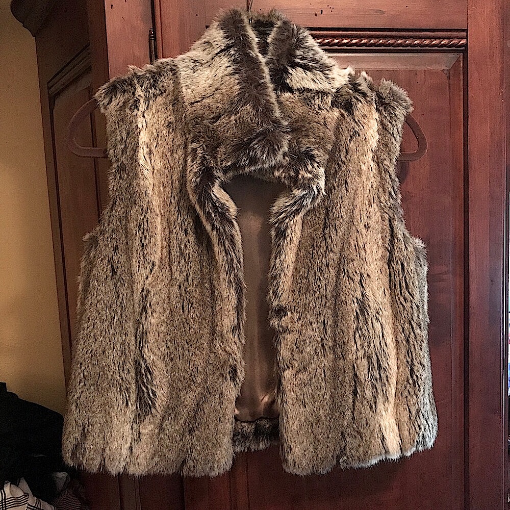 LAUREN RALPH LAUREN FAUX FUR VEST